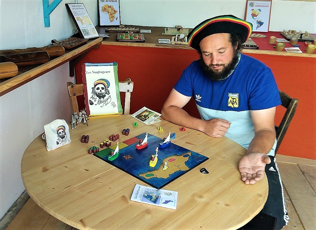  🎲 À TOI DE JOUHET… 🎲 TROUVER JULIEN = BONNE PIOCHE ! 